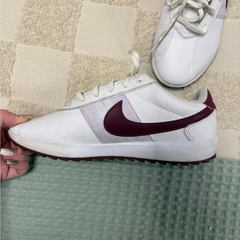 Nike Cortez G Spikeless Golf Shoes in White‎ Villian Red size 7.5